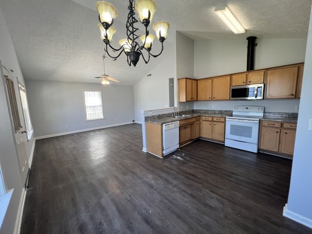 4026 Margo Cir, La Vergne, TN 37086