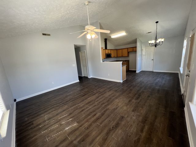 4026 Margo Cir, La Vergne, TN 37086