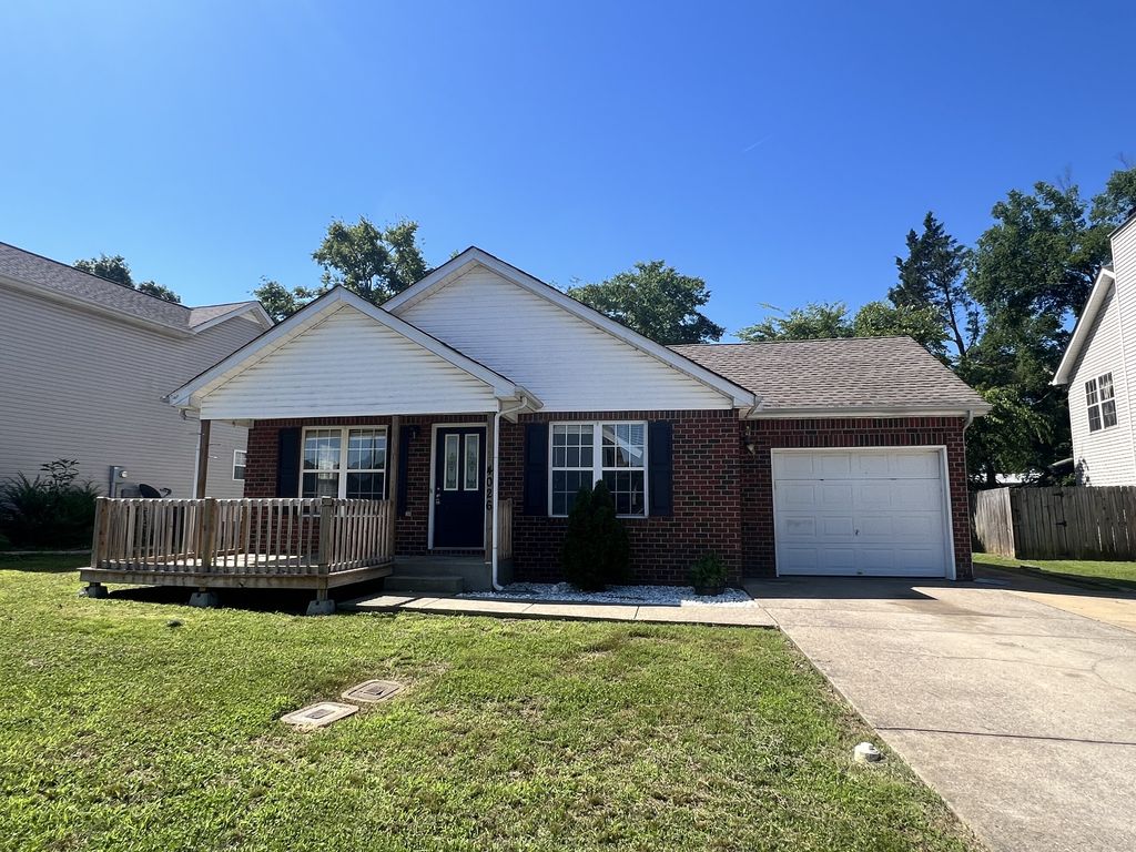 4026 Margo Cir, La Vergne, TN 37086