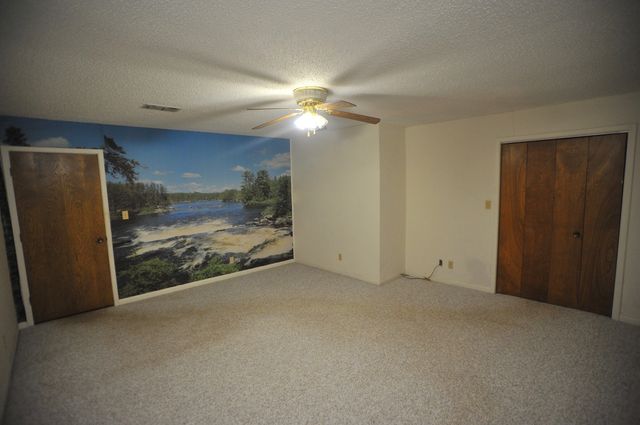 305 Shady Oaks Drive, Runaway Bay, TX 76426