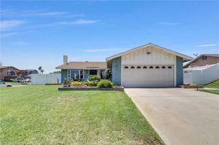 896 N Arrowhead, Rialto, CA 92376