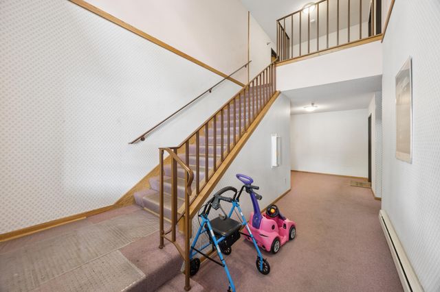 4050 Maureen Drive NE 101NE, Columbia Heights, MN 55421