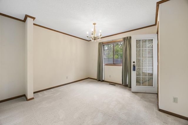4050 Maureen Drive NE 101NE, Columbia Heights, MN 55421