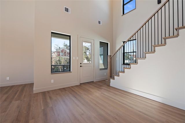 701 Pine Road, Clear Lake Shores, TX 77565