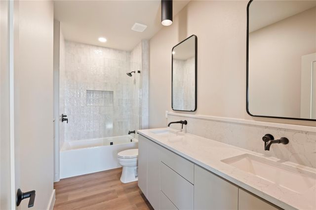 701 Pine Road, Clear Lake Shores, TX 77565