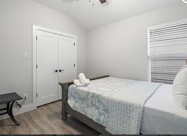 118 Tuna Street, Galveston, TX 77550