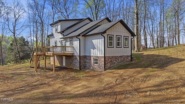 124 Hidden Valley Road, Kingsport, TN 37663