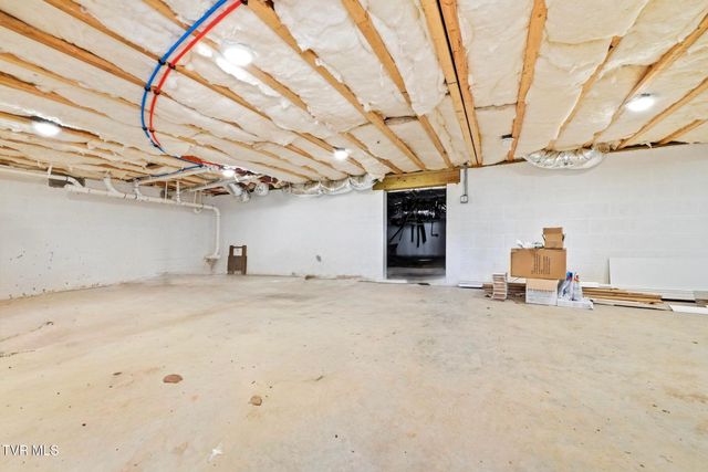 124 Hidden Valley Road, Kingsport, TN 37663
