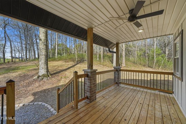 124 Hidden Valley Road, Kingsport, TN 37663