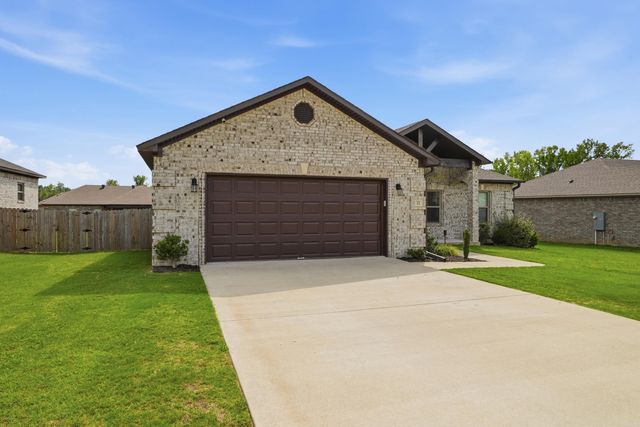 13 Aberdeen Drive, Cabot, AR 72023