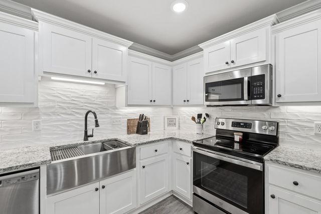 13 Aberdeen Drive, Cabot, AR 72023
