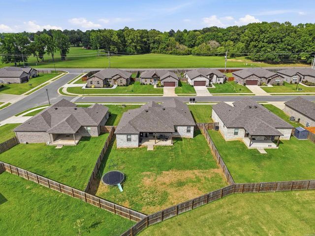 13 Aberdeen Drive, Cabot, AR 72023