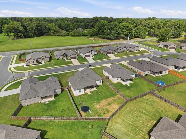 13 Aberdeen Drive, Cabot, AR 72023