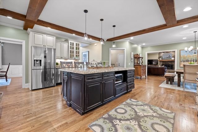 2598 Bristlecone Lane, Signal Mountain, TN 37377