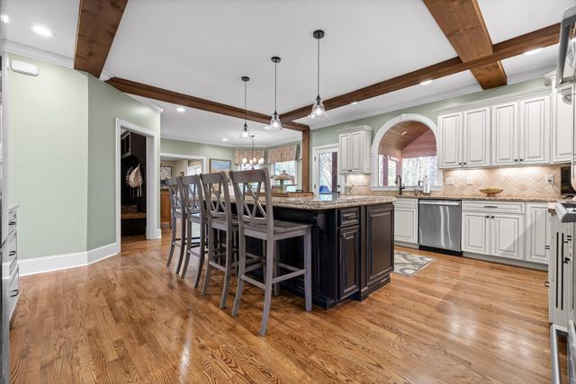 2598 Bristlecone Lane, Signal Mountain, TN 37377
