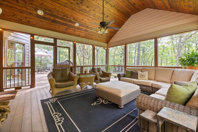 2598 Bristlecone Lane, Signal Mountain, TN 37377