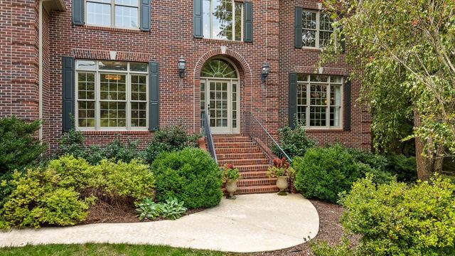 2598 Bristlecone Lane, Signal Mountain, TN 37377