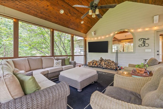 2598 Bristlecone Lane, Signal Mountain, TN 37377