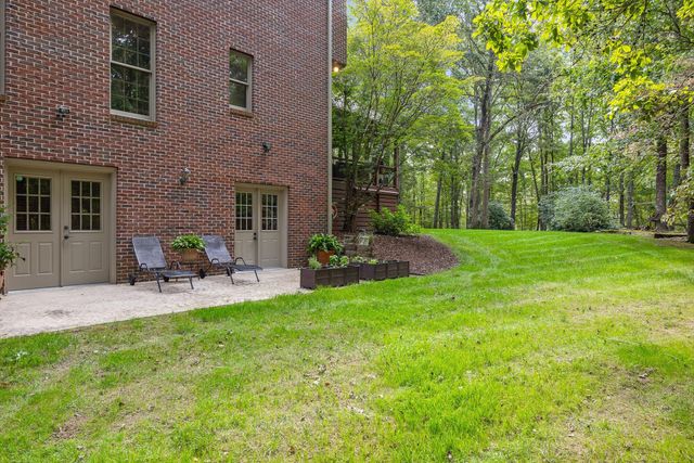 2598 Bristlecone Lane, Signal Mountain, TN 37377