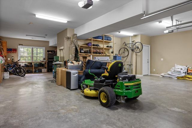2598 Bristlecone Lane, Signal Mountain, TN 37377