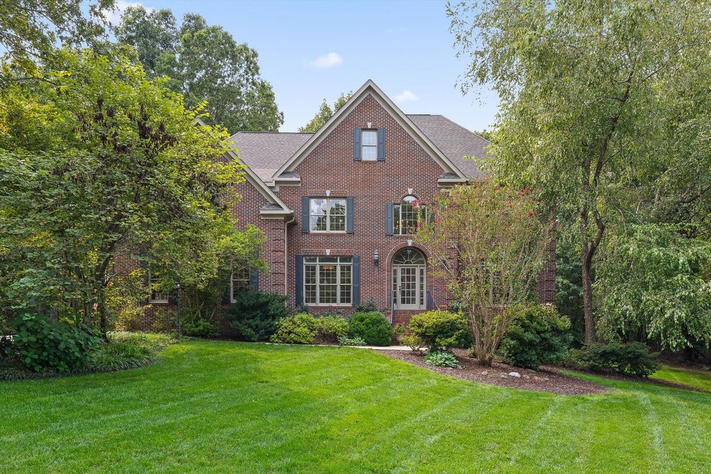 2598 Bristlecone Lane, Signal Mountain, TN 37377
