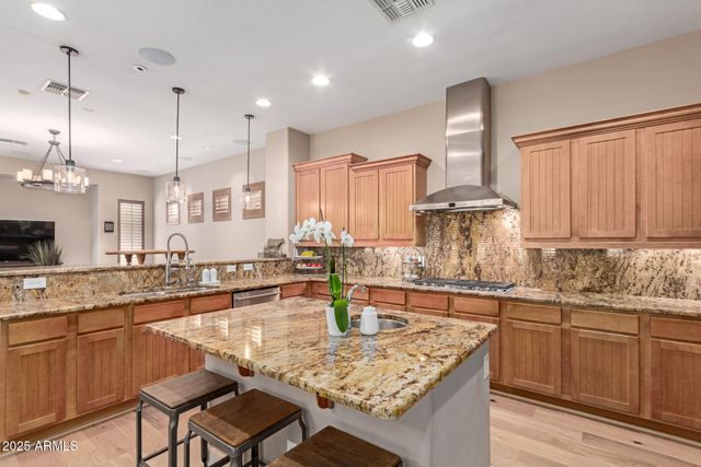 3981 E NAVIGATOR Lane, Phoenix, AZ 85050