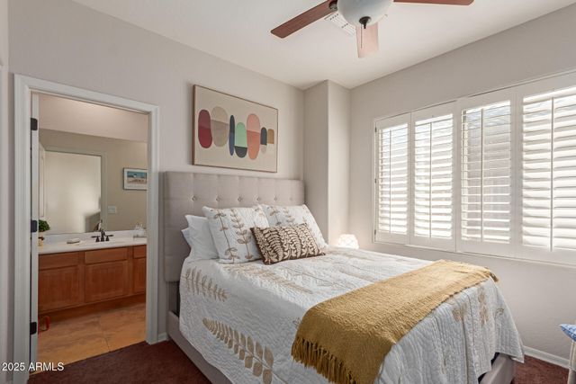 3981 E NAVIGATOR Lane, Phoenix, AZ 85050