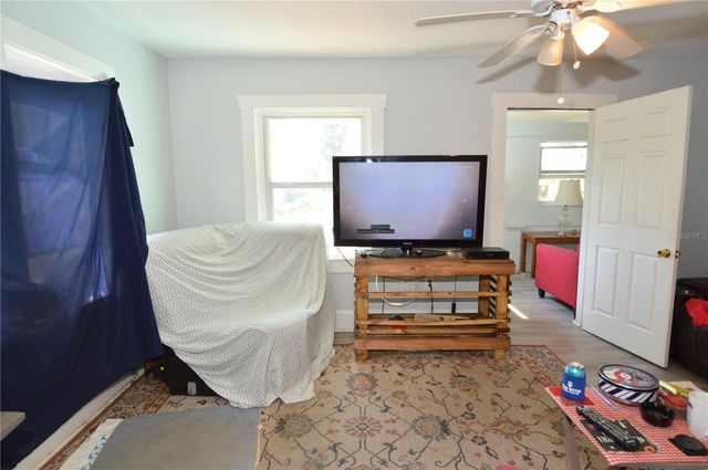 2351 25TH AVENUE S, St Petersburg, FL 33712