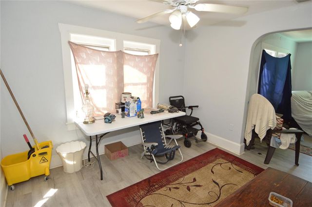 2351 25TH AVENUE S, St Petersburg, FL 33712