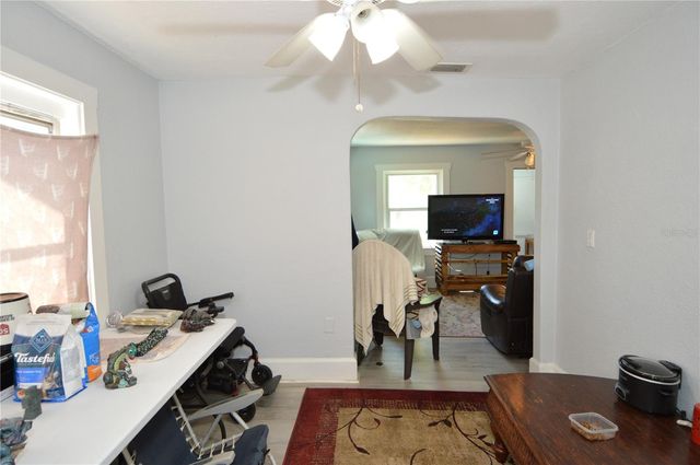 2351 25TH AVENUE S, St Petersburg, FL 33712