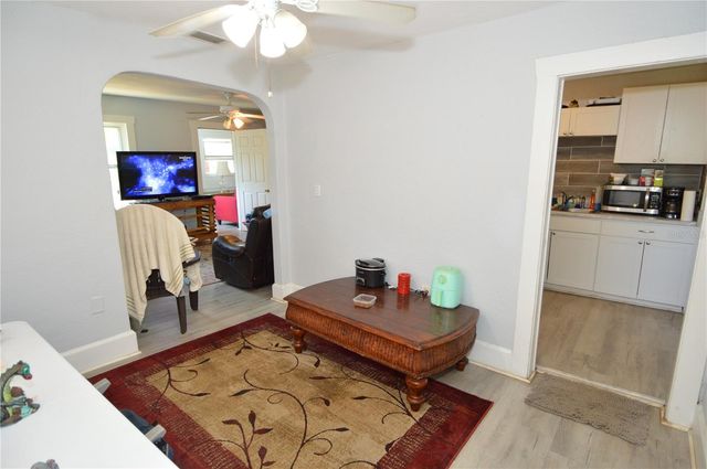 2351 25TH AVENUE S, St Petersburg, FL 33712