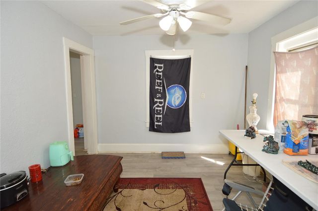 2351 25TH AVENUE S, St Petersburg, FL 33712