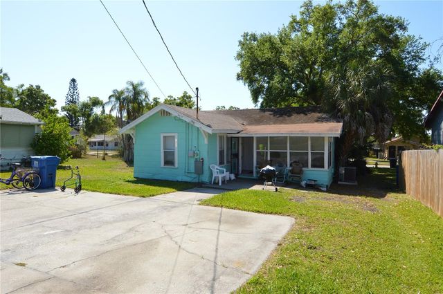 2351 25TH AVENUE S, St Petersburg, FL 33712