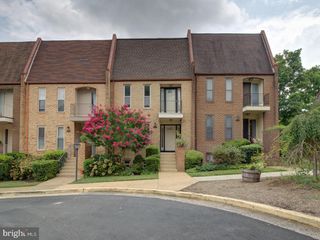 1737 CY CT, Vienna, VA 22182