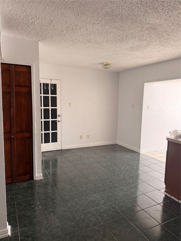 2150 Courtland Circle, Carrollton, TX 75007