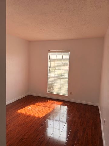 2150 Courtland Circle, Carrollton, TX 75007