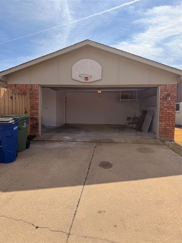 2150 Courtland Circle, Carrollton, TX 75007