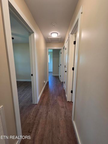220 Harden Rd, Sparta, TN 38583
