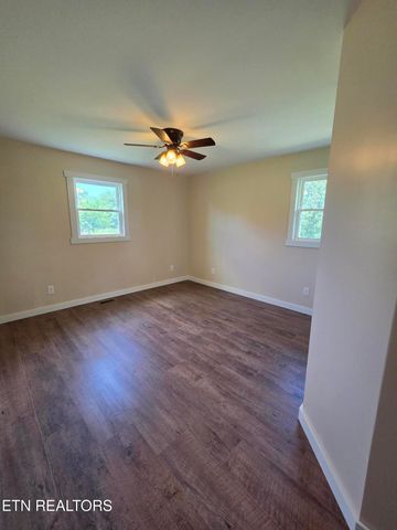 220 Harden Rd, Sparta, TN 38583