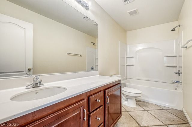 10555 Winter Grass Drive, Las Vegas, NV 89135