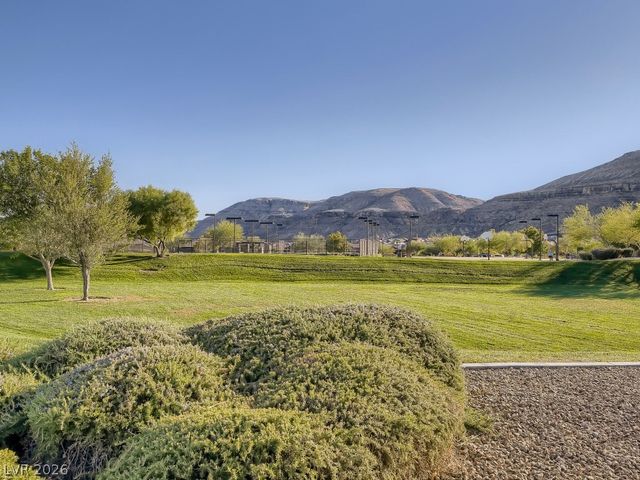 10555 Winter Grass Drive, Las Vegas, NV 89135
