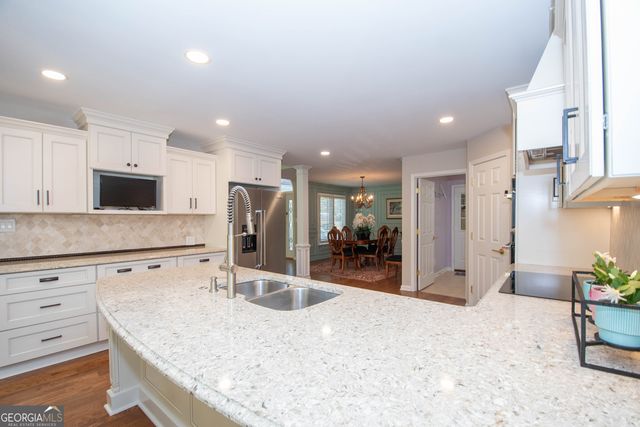 120 Kenton Place, Peachtree City, GA 30269