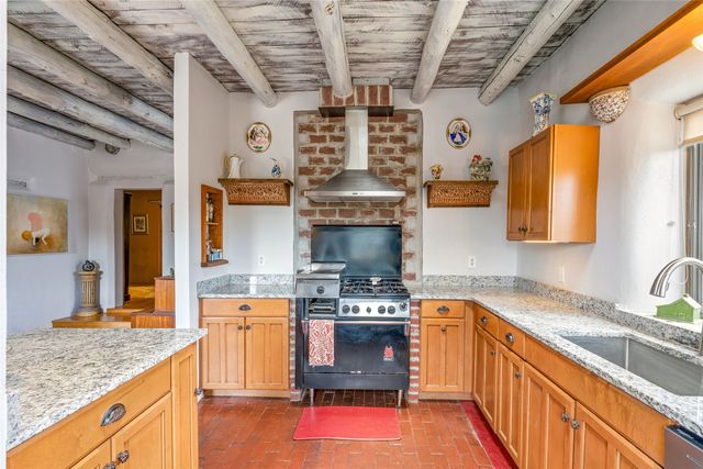 26 River Street, Cerrillos, NM 87010