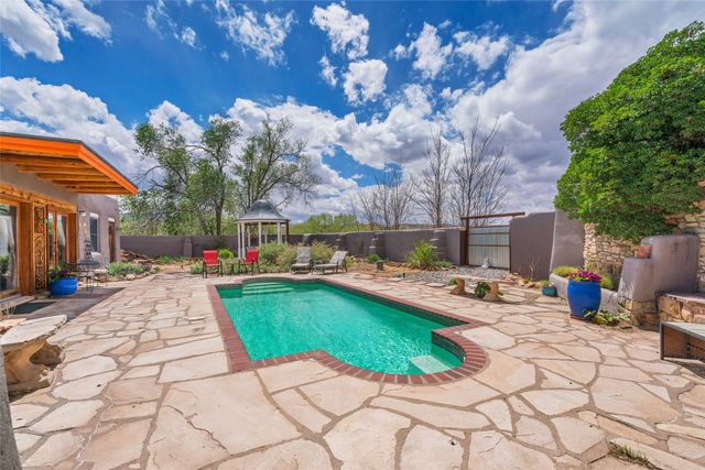 26 River Street, Cerrillos, NM 87010