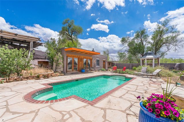 26 River Street, Cerrillos, NM 87010