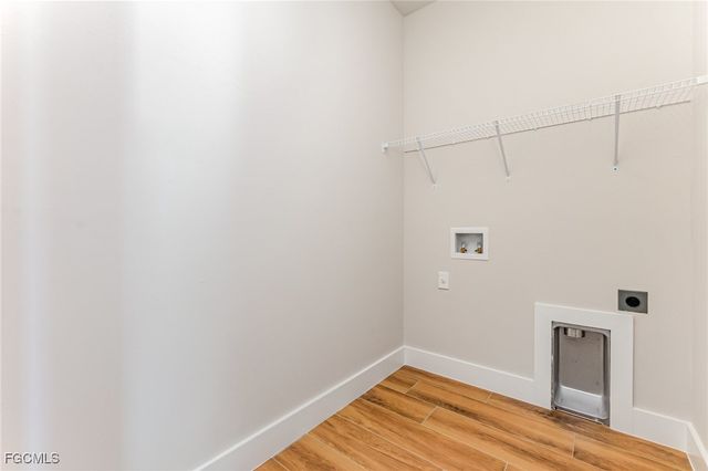 4157 NW 39th AVE, Cape Coral, FL 33993