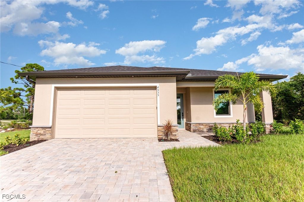 4157 NW 39th AVE, Cape Coral, FL 33993