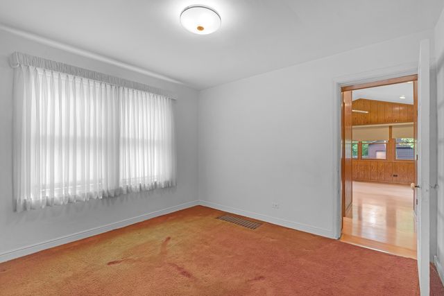 9932 S Maplewood Avenue, Chicago, IL 60655