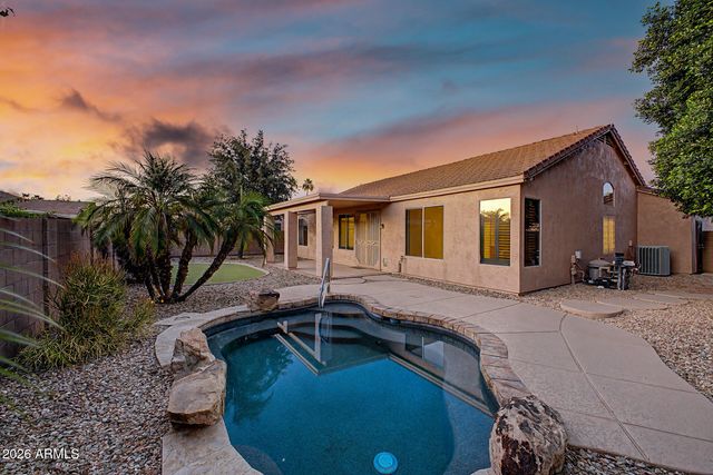 260 S YALE Court, Gilbert, AZ 85296