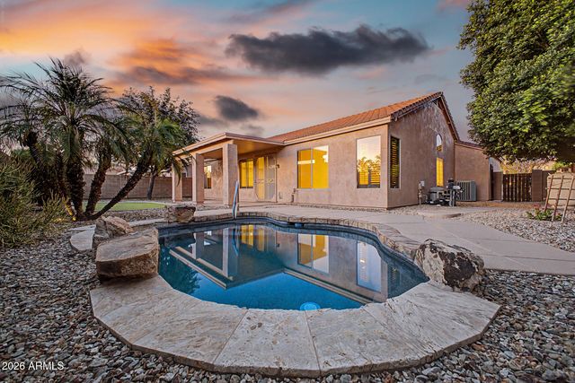 260 S YALE Court, Gilbert, AZ 85296